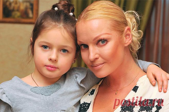 15 уникальных и необычных имён, которые придумали наши звёзды детям - МирТесен