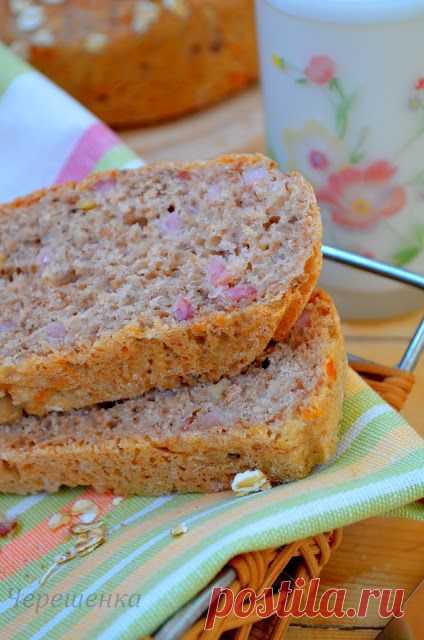 Наслаждение вкусом: Хлеб с отрубями, грудинкой, сыром, орехами и майораном.