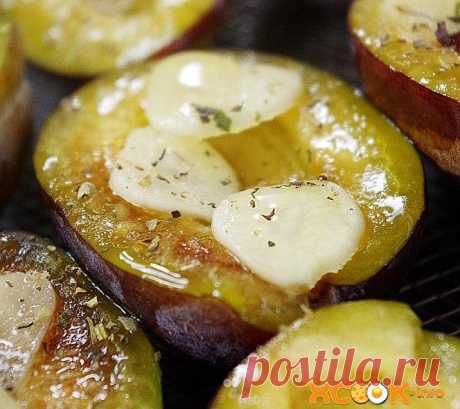 Соленые сливы на зиму – фото рецепт приготовления с чесноком