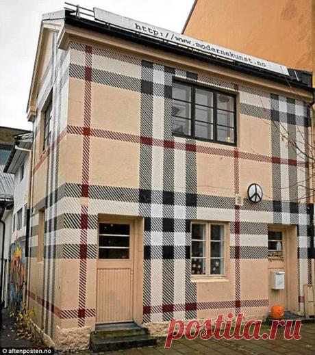 Checking out: Artist's tacky tribute to fashion house Burberry | Daily Mail Online