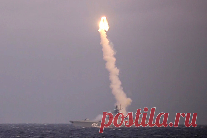 В США рассказали о способах противодействия гиперзвуковому оружию. В США рассказали о способах противодействия гиперзвуковым ракетам России и Китая. Аналитики Центра стратегических и международных исследований (CSIS) предположили, что после маневрирования запас прочности боеприпаса будет снижен. Это позволит сбить ракету с помощью помех или поражающих элементов.