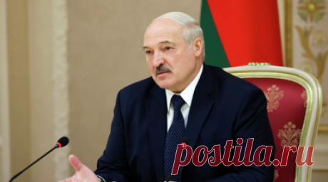 «Пул первого»: у Лукашенко дома живёт «маленький дракончик» — хамелеон Жорик. Дома у президента Белоруссии Александра Лукашенко живёт «маленький дракончик» — хамелеон Жорик. Читать далее