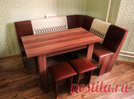 Нужен ли кухонный уголок на современной кухне или это уже пережиток прошлого?