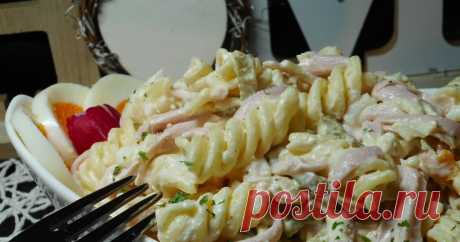 Салата с макарони