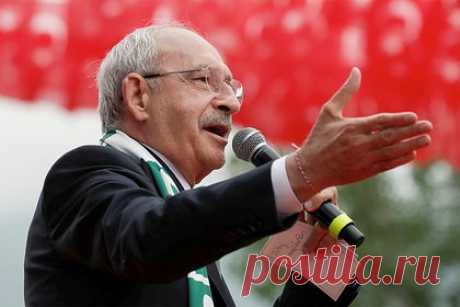 Стало известно о возможном уголовном деле против соперника Эрдогана на выборах. В Турции могут возбудить уголовное дело против оппозиционера Кемаля Кылычдароглу — соперника президента Реджепа Тайипа Эрдогана на прошедших выборах. Уточняется, что, когда новый парламент страны примет присягу, с политика снимут неприкосновенность, так как он не стал кандидатом в депутаты.