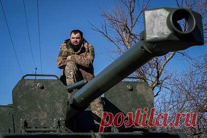 На Украине раскритиковали новый транш от США. Пакет военной помощи на 300 миллионов долларов, который Соединенные Штаты Америки направят Украине, будет иметь минимальное влияние на ход конфликта. Как заявил глава неправительственной организации «Украинский центр безопасности и сотрудничества» Сергей Кузан, данный транш будет потрачен за несколько недель.