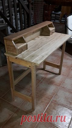 Mesa de escritorio rústica