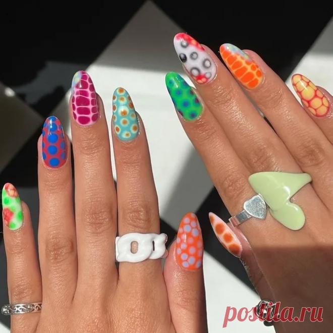 Как украсить летние образы – делаем яркий маникюр. Вы за или против? | Мода. Стиль. Личность | Дзен