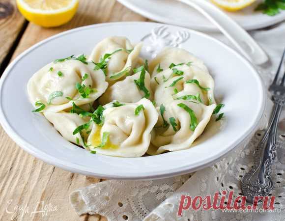 Любимые пельмени: 10 рецептов с разными начинками