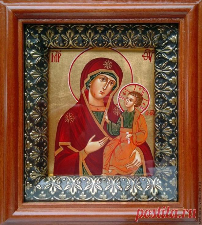 Какой иконе ставить свечу за здравие ПРИХОД ВОСКРЕСЕНСКОЙ И ВСЕХСВЯТСКОЙ ЦЕРКВЕЙ Г. БЕЛАЯ ХОЛУНИЦА. В Храм Божий надо ходить, пока ноги носят.