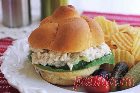 ТРАДИЦИОННЫЙ КУРИНЫЙ САЛАТ