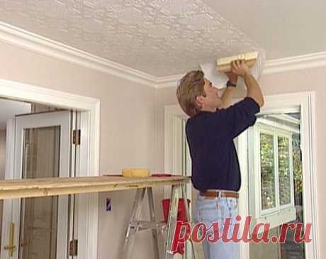 Как клеить обои на потолок своими руками | Ремонт квартиры своими руками