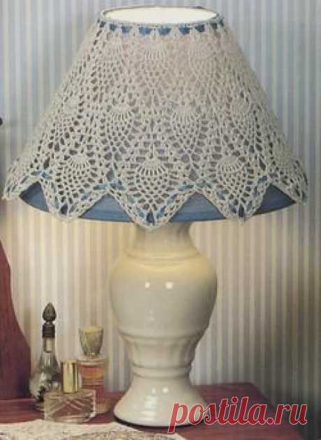 Crochet Pineapple Bedroom Lamp Shade Rug 12 Patterns  |   Pinterest • Всемирный каталог идей