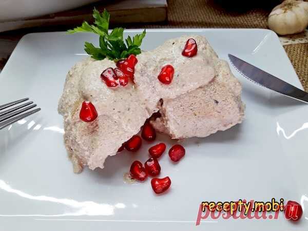 Сациви из курицы по-грузински
✅ Ингредиенты:
Для бульона:
▫️ курица - 1/2 тушки;
▫️ лук белый среднего размера - 1 шт;
▫️ соль - 1 ст. ложка.
Для соуса:
▫️ грецкие орехи (очищенные) - 200 г;
▫️ соль - 1 ч. ложка;
▫️ острый перец чили - 0,5 ч. ложки;
▫️ чеснок - 4-5 зубчиков;
▫️ хмели-сунели - 1 ч. ложка;
▫️ молотый кориандр - 1/3 ч. ложки;
▫️ винный уксус 6% - 1 ч. ложка;
▫️ куриный бульон - 350 мл.