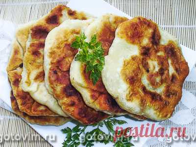 Молдавские лепешки плацинды с картофелем и курицей. Фото-рецепт / Готовим.РУ