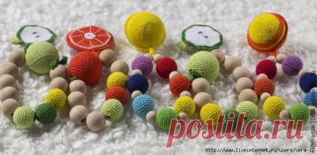 Вяжем детскую игрушку-прорезыватель