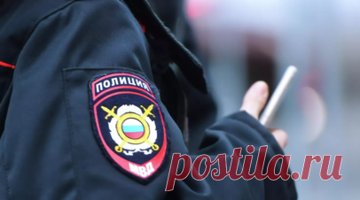 Полиция нашла у жителя Запорожской области два ПТРК. Сотрудники полиции изъяли два переносных противотанковых ракетных комплекса иностранного производства, которые прятал у себя житель Розовки в Запорожской области, сообщило МВД по региону. Читать далее