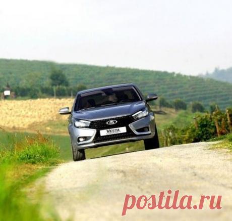 ВЫБЕРИ СВОЮ VESTA: РАССЕКРЕЧЕНА ТАБЛИЦА С КОМПЛЕКТАЦИЯМИ НОВОГО СЕДАНА