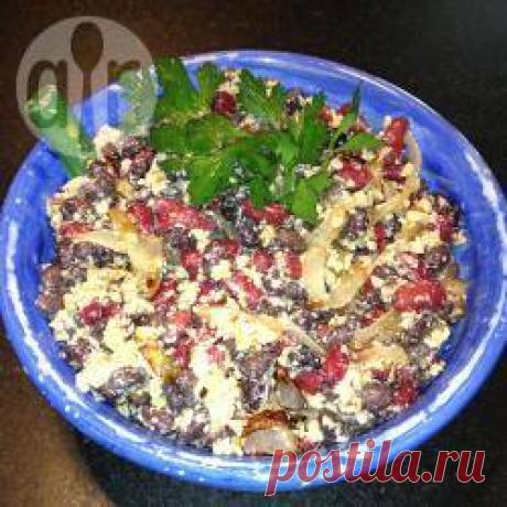 Рецепт: Фасоль с жареным луком и орехами - все рецепты России