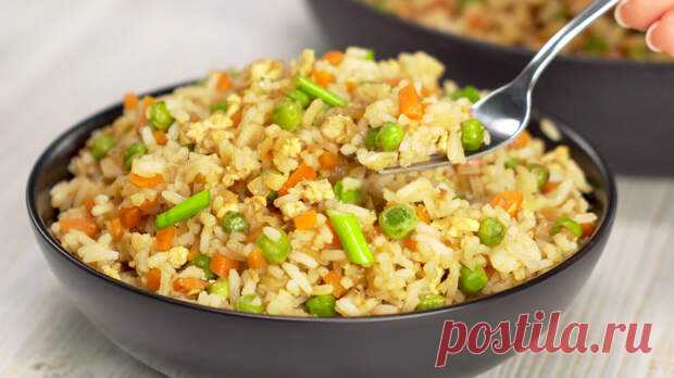 11 вкусных блюд из сыпучих продуктов без мяса и рыбы. 11 видео рецептов - БУДЕТ ВКУСНО! - медиаплатформа МирТесен Рис с овощами по-азиатски от Всегда Вкусно! 11 рецептов вкусных блюд приготовленных из сыпучих продуктов без мяса и рыбы. Рис, гречка, макароны, лапша, горох нут стали основой в приготовлении. Вкусные блюда, входящие в копилку собраний национальных кухонь, теперь вы сможете приготовить дома и еще...