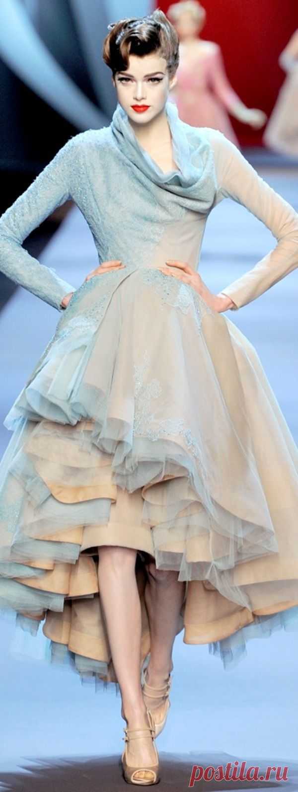 Christian Dior | The House of Beccaria#