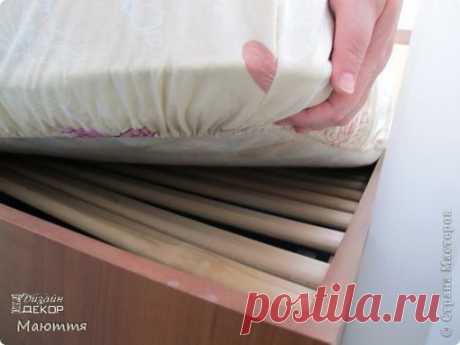 Простынь на резинке 

Для начала необходимо знать размеры своего матраса : ширина (Ш), длина (Д), высота (В). 

НЕОБХОДИМАЯ ШИРИНА ткани = 5см+В+Ш+В+5см. Т.е. предположим, высота матраса 15см, а ширина - 160см, то ткань должна быть шириной 5+15+160+15+5 = 200см = 2м.
Показать полностью…