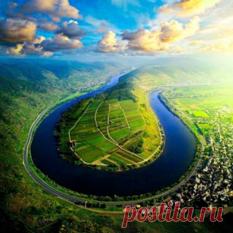 ПОТРЯСАЮЩИЙ ВИД НА РЕКУ МОЗЕЛЬ, ГЕРМАНИЯ ...