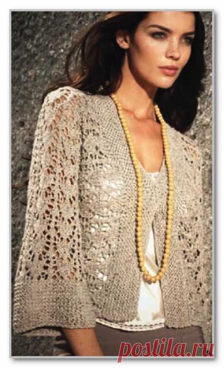 Вязание спицами. Описание женской модели со схемой и выкройкой. Однотонный цельновязанный жакет-кимоно с тонким ажурным узором. Размеры: 36/38 (42/44)
