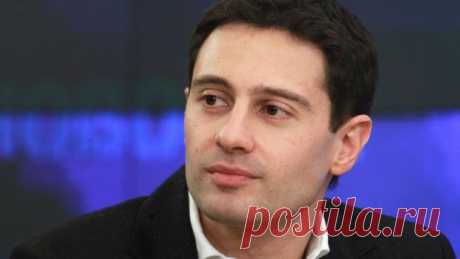 Антон Макарский: актер поделился теплыми воспоминаниями о бабушке