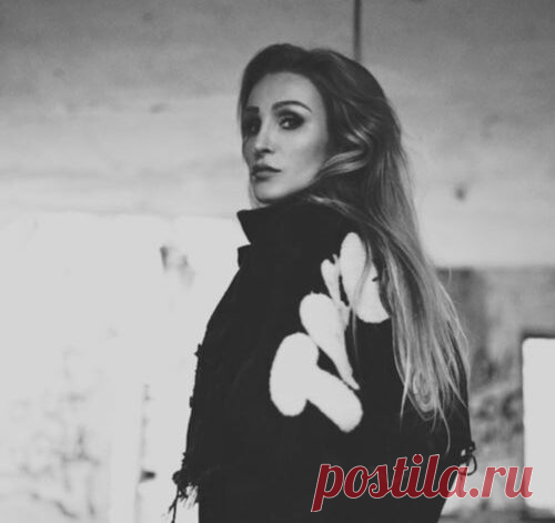 Download Jil Tanner Labyrinth Chart Artist: VA Title: Jil Tanner Labyrinth Chart Genre: Melodic House & Techno, Techno Quality: 320 kbps