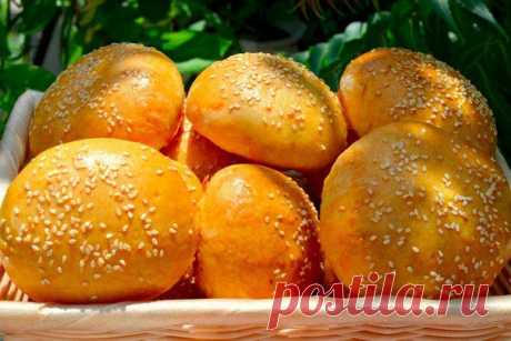Пирожки с творогом и изюмом