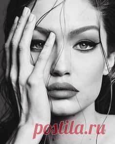 #gigixmaybelline outtake ♡ @luigiandiango - thank you for perfectly executing our vision for this campaign. love you my friends! - Gigi Hadid (@gigihadid) - Ligaviewer лучший сервис для просмотра Instagram