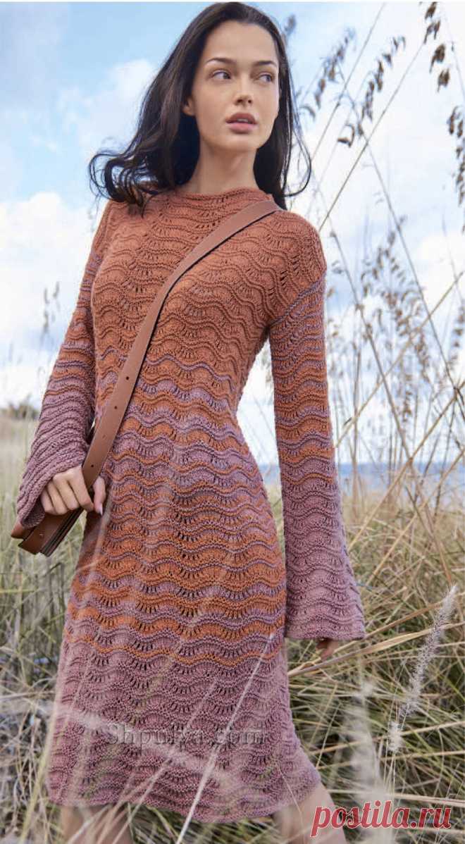 Плавное перетекание от рыжего к красно-коричневому происходит за счет последовательной смены нитей разных цветов.