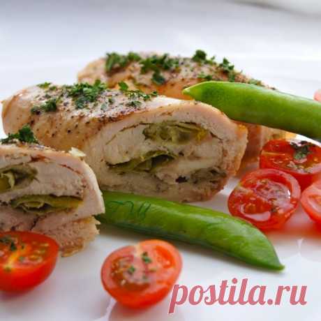 Куриные рулетики с горошком