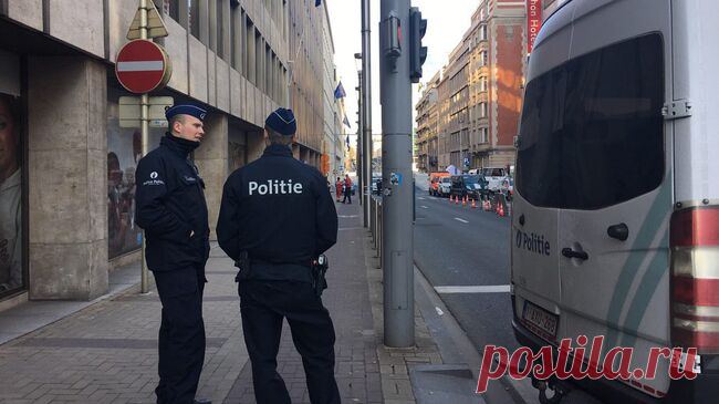 В Брюсселе водитель попытался сбить полицейских