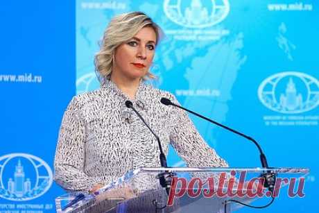 Захарова высмеяла планы Литвы лишить россиян вязальных спиц и швейных игл. Официальный представитель МИД РФ Мария Захарова высмеяла планы Литвы лишить россиян вязальных спиц и швейных игл. Дипломат задалась вопросом, куда Вильнюс денет весь этот товар. «Не знаю, могут выложить на своей автостраде кнопками, гвоздями, спицами и иглами надпись &quot;на зло России&quot;», — предположила Захарова.