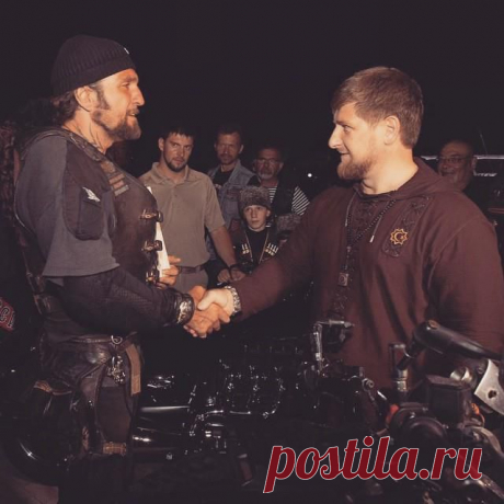 Дорогие друзья! Я убеждён, что мой дорогой Друг, лидер настоящих (!) &quot;Ночных волков&quot; Александр Золдостанов является истинным патриотом Великой России!!! И пока есть такие неравнодушные люди, как Хирург, Россия Великая Держава! Саша, я от всего сердца поздравляю тебя с исключительно приятной новостью! Даже если США издадут миллион списков, мы с тобой своего мнения ни по Крыму, ни по Малороссии и, тем более, по США не изменим! ‪#‎Кадыров‬ ‪#