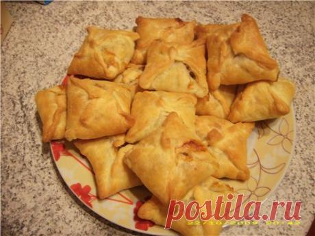 Пирожки с мясом из слоенного теста. • Пироги, пирожки