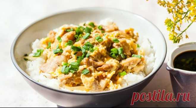 Оякодон из куриных бедрышок и риса