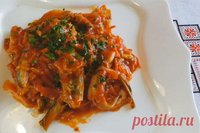 Мойва на зиму, рыбный салат с овощами рецепт с видео - 1000.menu