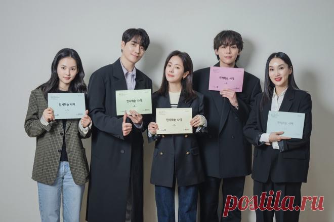 Офискор по-корейски: новая дорама «Мой идеальный секретарь» с Хан Джи Мин и Ли Джун Хёком | АЙДОЛ | Дзен