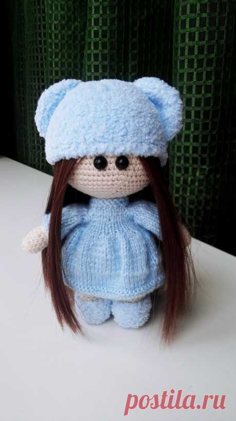 PDF Куколка. FREE amigurumi crochet pattern. Бесплатный мастер-класс, схема и описание для вязания амигуруми крючком. Вяжем игрушки своими руками! Куколка, кукла, пупс, doll, puppet, puppe, marioneta, fantoche, poupée, lalka. #амигуруми #amigurumi #amigurumidoll #amigurumipattern #freepattern #freecrochetpatterns #crochetpattern #crochetdoll #crochettutorial #patternsforcrochet #вязание #вязаниекрючком #handmadedoll #рукоделие #ручнаяработа #pattern #tutorial #häkeln #amigurumis #dolls