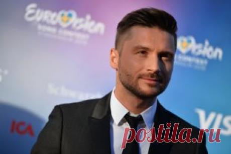 Сергей Лазарев: «Не люблю разочаровывать людей»
10 мая в первом полуфинале конкурса «Евровидение-2016» выступит наш Сергей Лазарев. По оценкам букмекеров, номер россиянина в числе главных претендентов на победу в финале, который состоится 14 мая....