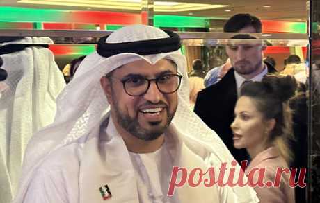 Посол ОАЭ заявил о стремлении вывести отношения с РФ на более высокий уровень. Мухаммед Ахмед аль-Джабер подчеркнул, что объем товарооборота России и ОАЭ в 2022 году достиг почти $10 млрд, что на 95% выше уровня 2021 года