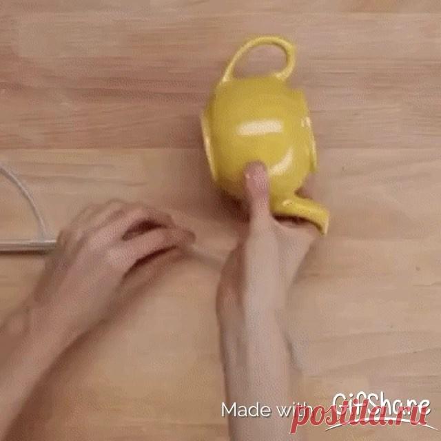 Чайный водопад 💦 у вас дома 🏠 Наслаждайтесь👌🏻🌊 #водопад #водопад💦 #чайныйводопад #домашнийводопад #вода #чай #чайник #своимируками #хендмейд #временагода❄️