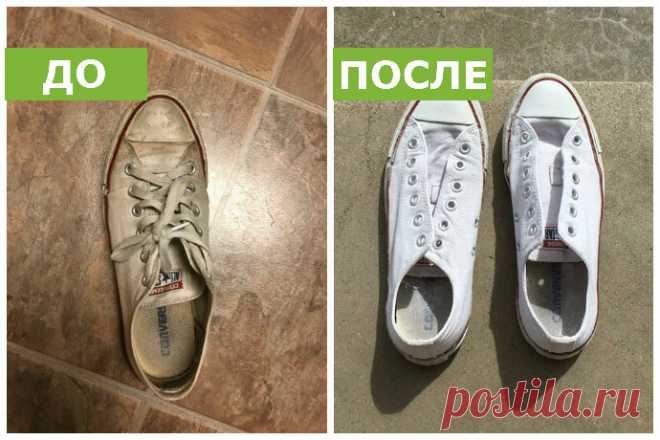 Один из самых популярных постов был посвящен кедам, которые можно отмыть с помощью пищевой соды и небольшого количества стирального порошка. Сперва нужно смыть основную грязь с обуви. Смешать в равных пропорциях соду и порошок, обработать грязные поверхности этой пастой, используя зубную щетку, смыть еще раз, а затем положить кеды стираться в машину. Результат будет идеальным.