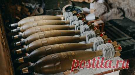 Марочко сообщил, что ВСУ нанесли удар по складу шахты с тротилом возле Луганска. Украинские войска нанесли удар по складу шахты с аммоналом и тротилом у пригорода Луганска. Об этом заявил подполковник ЛНР в отставке Андрей Марочко. Читать далее