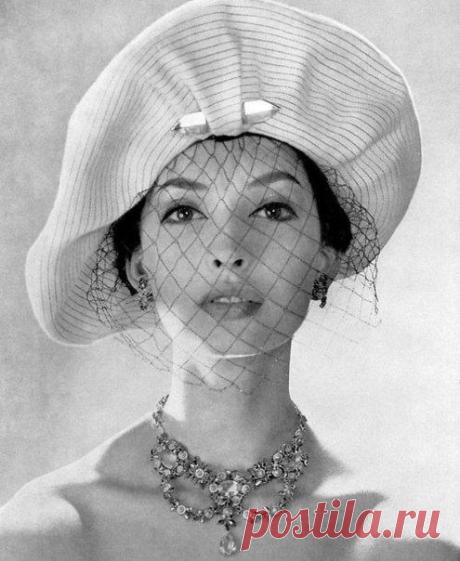 Фото: Guy Arsac &amp;amp; Phillipe Pottier, 1958 г. / Путь моды