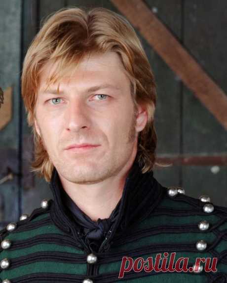 Шон Бин, 17 апреля, 1959