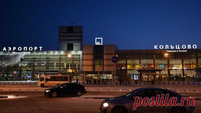 Azur Air назвала причину задержки рейса из Екатеринбурга в Анталью